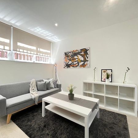 Acogedor Infanta Mercedes Apartment Madrid Ngoại thất bức ảnh