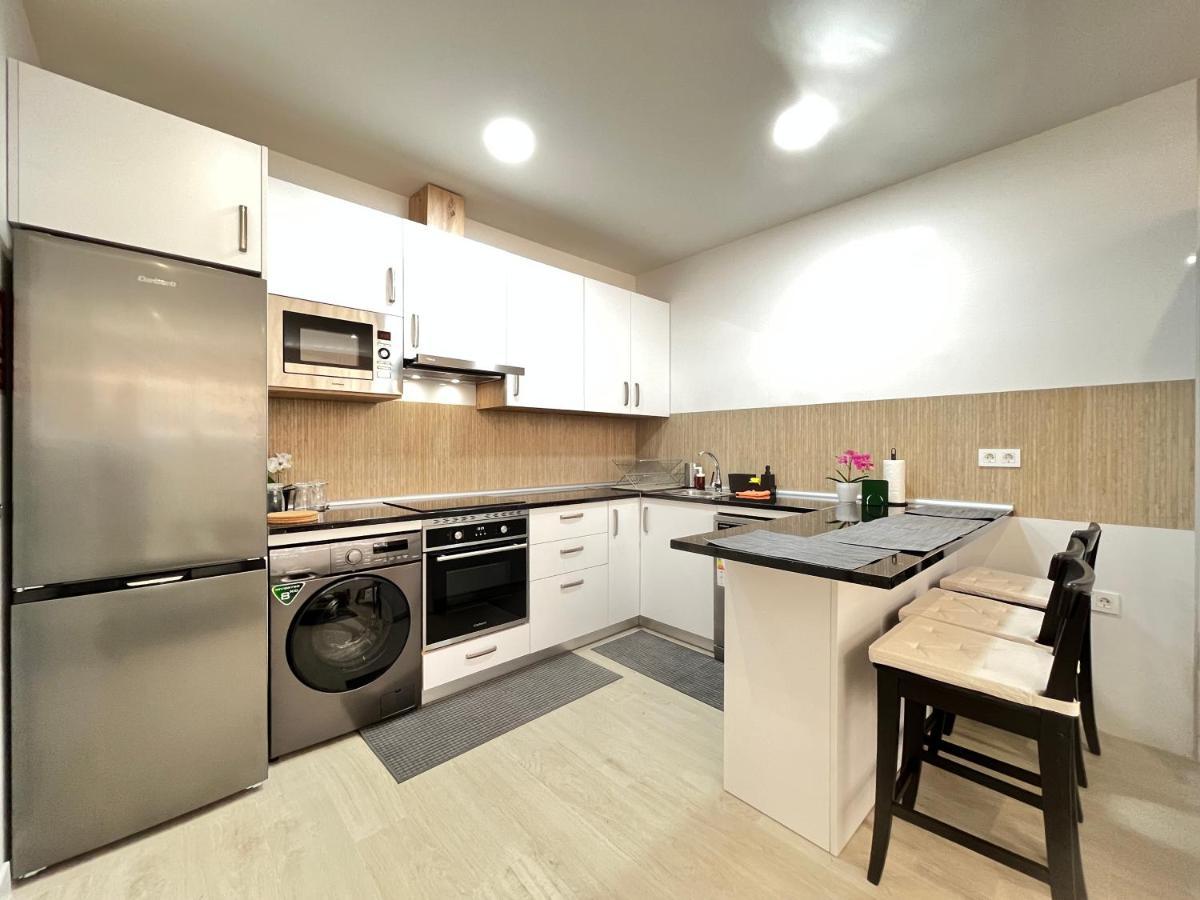 Acogedor Infanta Mercedes Apartment Madrid Ngoại thất bức ảnh