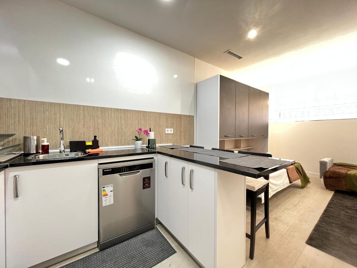 Acogedor Infanta Mercedes Apartment Madrid Ngoại thất bức ảnh